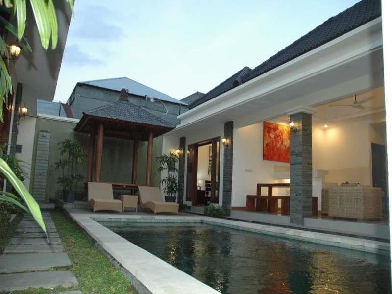 Villa Penyu Legian  Exterior photo