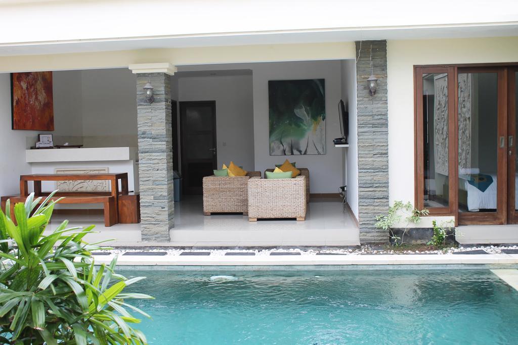 Villa Penyu Legian  Exterior photo
